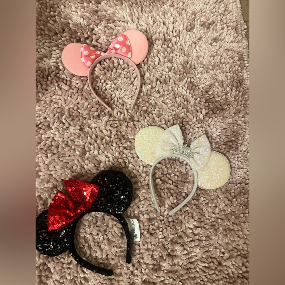 Pink and Black w Red Minnie Ears